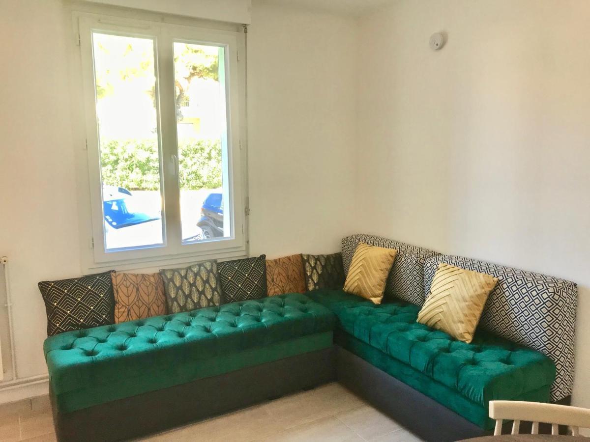 Blue Summer Vibes Appartment For 4P, Ac, Parking, Beachfront, Spa Access -5 لا سيوتا المظهر الخارجي الصورة